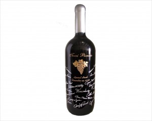 Personalized Wine Bottle with Signatures for Retirement Gift
